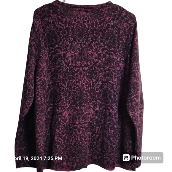 CROFT&BARROW,purple cardigan w/black lace print.Long sleeve, button-up. Sz.3X. - Picture 2 of 5